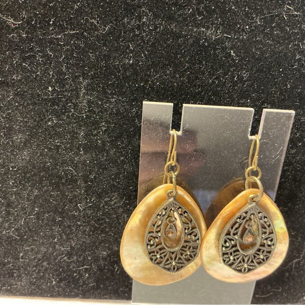 Brasstone Hardware on Gold Mother of Pearl Shell Drop